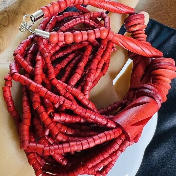 Vintage Chunky Red Multi Strand Beaded Necklace BEAUTIFUL 1502 - Picture 3 of 14